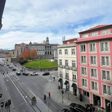 Historic With View Of Infante Square Διαμέρισμα *