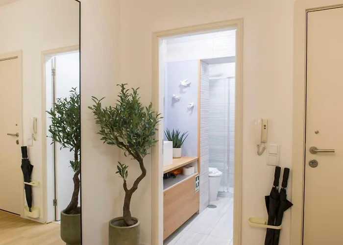 Historic With View Of Infante Square Apartment