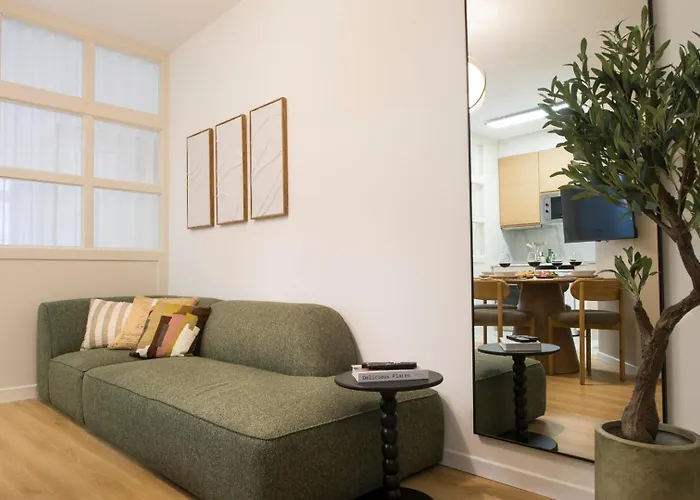 Historic With View Of Infante Square Apartment