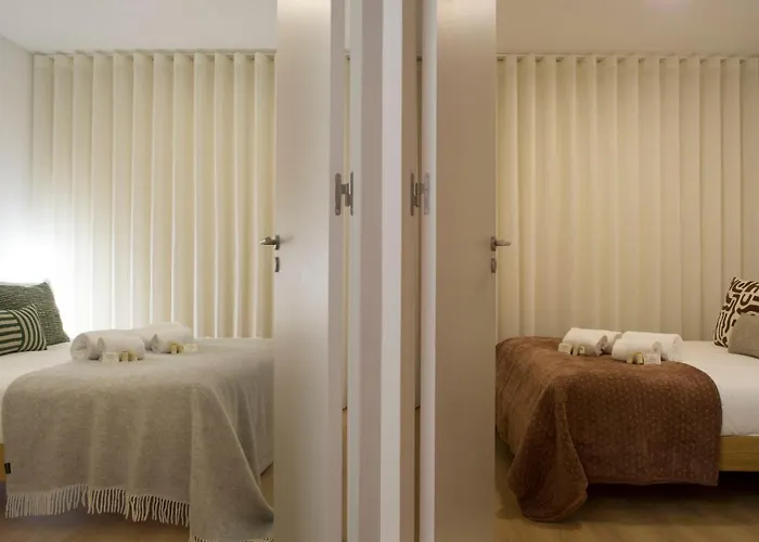 Historic With View Of Infante Square 포르투